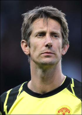 Van der Sar has fears for tears