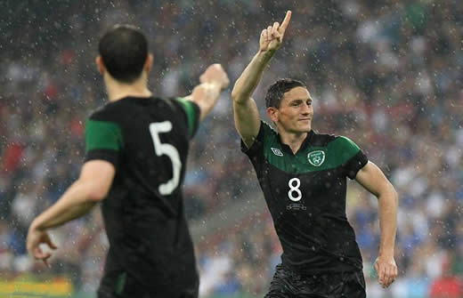 Italy 0 Republic of Ireland 2: Andrews and Cox on target as Trapattoni's men claim splendid win