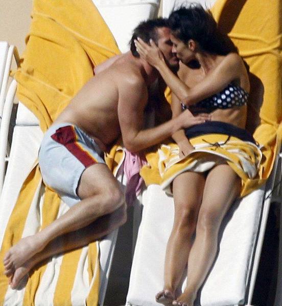 Frank Lampard has a sweet holidy with his girlfriend