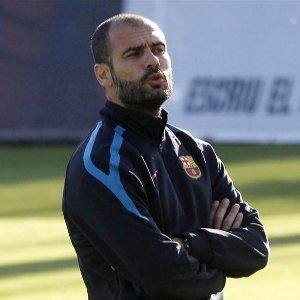 Barca starts training with reduced squad