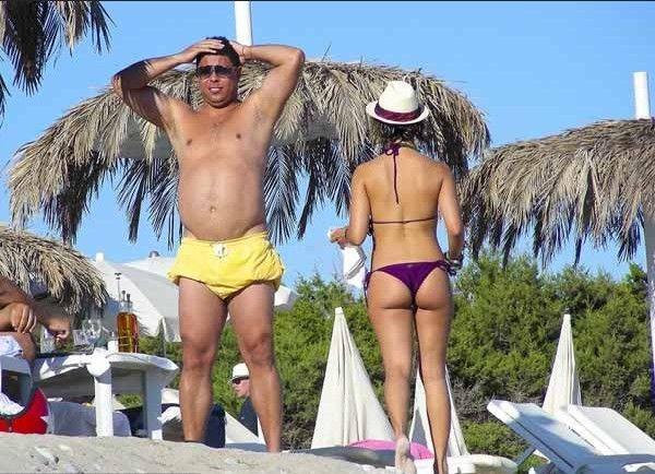 Ronaldo Luiz Nazario De Lima have holiday with his GF