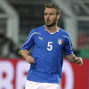 Italy's De Rossi recalled for Spain friendly