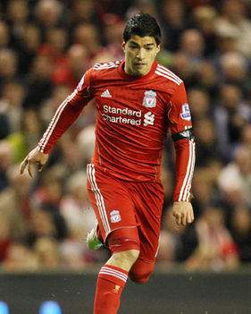 Kenny Dalglish wants Luis Suarez in opening-day game