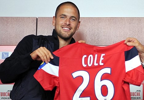 Cole bids to follow Hoddle and Waddle and be an ambassador for French football in England