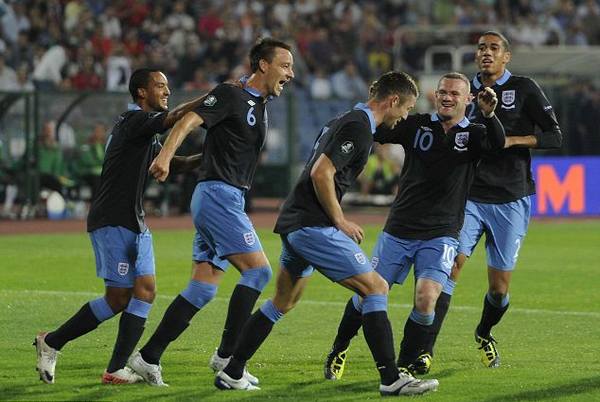 Bulgaria 0 England 3: Fabio's Lions of Sofia - pity about the shirt, but rampant England answer manager's call for pride