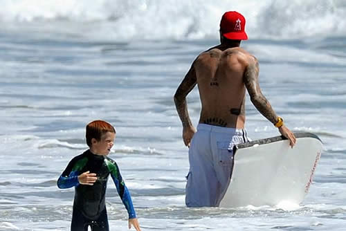 Beckhams’ trip out with Harper