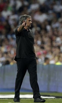 Mourinho, Kaka miss Madrid Champions League start