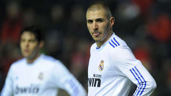 Real Madrid lose Benzema to injury