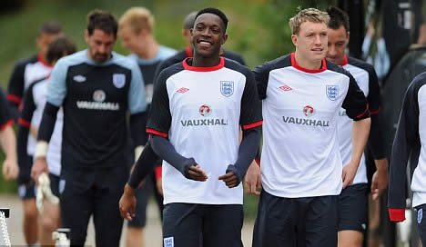 Don't write off Rio! Welbeck backs 'Rolls-Royce' defender despite England snub