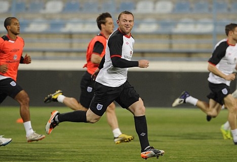 You can bet on Wayne: Rooney won't be fazed by dad's arrest, says Capello