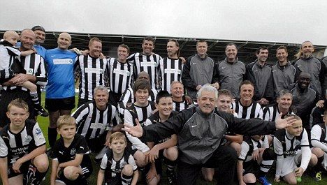 Newcastle replace Carroll at last! Liverpool and Toon legends recreate 4-3 epic from '96