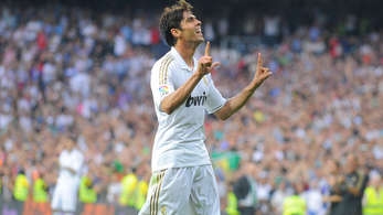 Kaka happy to give Mourinho headaches