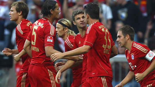 Bayern captain Lahm targets Napoli scalp