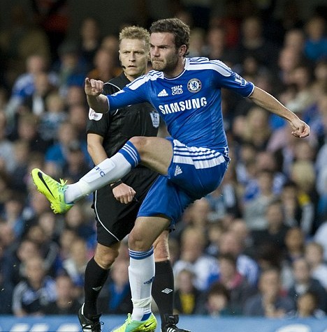 New boy Mata balks at comparisons to Chelsea legend Zola