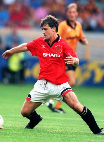 Alex Ferguson's greatest Manchester United XI