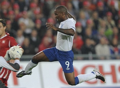 Defoe to stay at Spurs and fight for his place ahead of Euro 2012