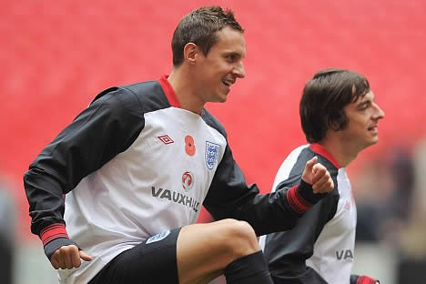 Capello continues to stand by Terry despite naming Lampard skipper for Spain clash