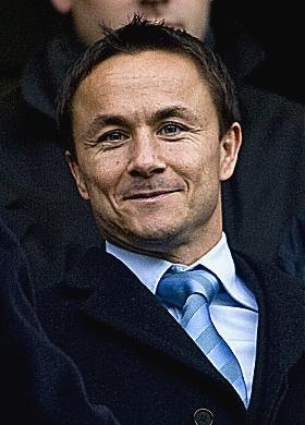 Dennis Wise rejoins board of Chelsea Pitch Owners
