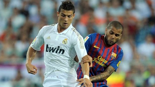 Alves calls for calm despite Real lead