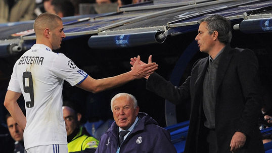 Mourinho surprised by Benzema rise