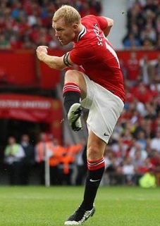 Scholes ready to save United