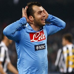 Napoli into quarters after late winner