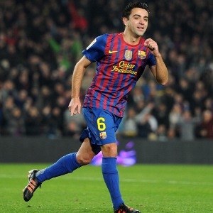 Xavi strikes as Barca down Betis