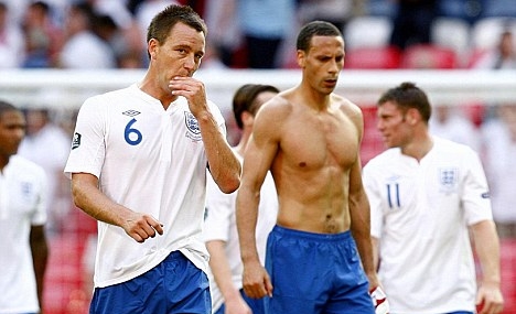 England team-mates turn on Terry