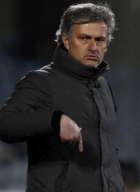 PSG snub is warning for Tevez