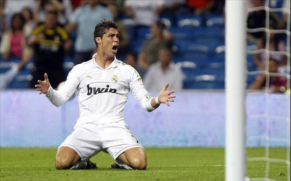 Cristiano Ronaldo buys himself a Lamborghini for his birthday