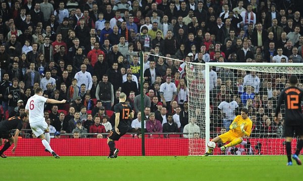 England 2 Holland 3: Pearce hit by Robben show... Manager suffers a reality check