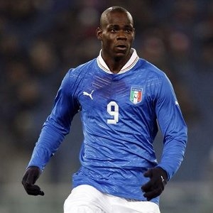 Balotelli risks missing Euro 2012