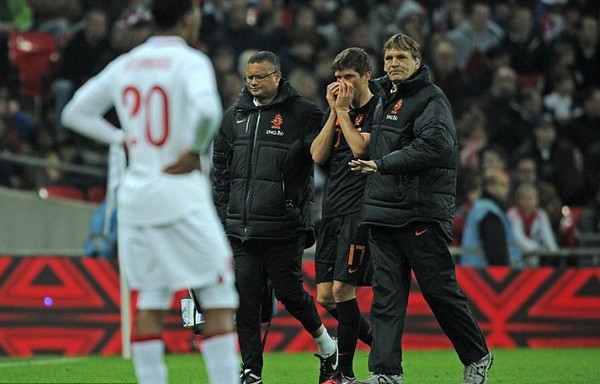 England 2 Holland 3: Pearce hit by Robben show... Manager suffers a reality check