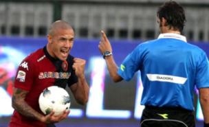 Cagliari midfielder Radja Nainggolan 'eyed by Man City and Juventus'