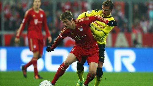 Gotze on track for crunch Bayern clash