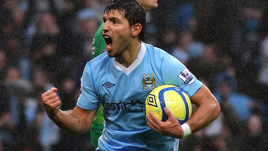 Aguero: City will fight to the end