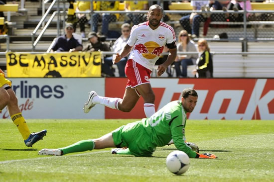 Henry, Cooper each score twice for Red Bulls