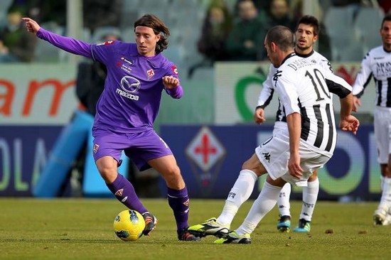 Arsenal transfer blow as Italy midfielder agrees AC Milan deal