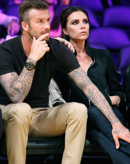 Victoria Beckham and David KISS on camera at LA Lakers game, look SO in love