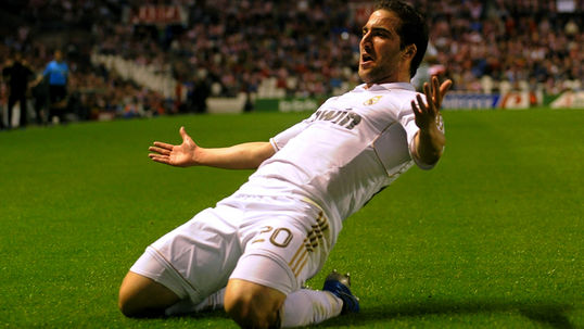 Mourinho: Higuain not leaving Real