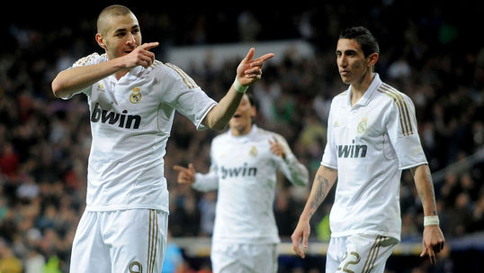 Benzema open to ending career at Real