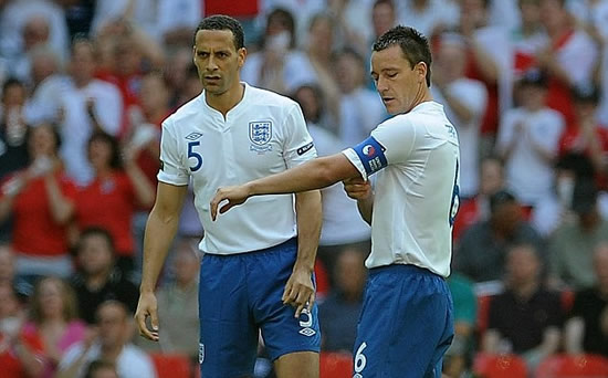 Ferdinand to miss out on Euro 2012 place over doubts about defender's fitness