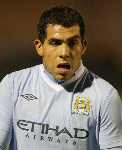 Roberto Mancini denies trying to sell Tevez and Balotelli