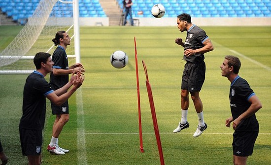 Milner: City and Chelsea glory can inspire England tosuccess at Euros