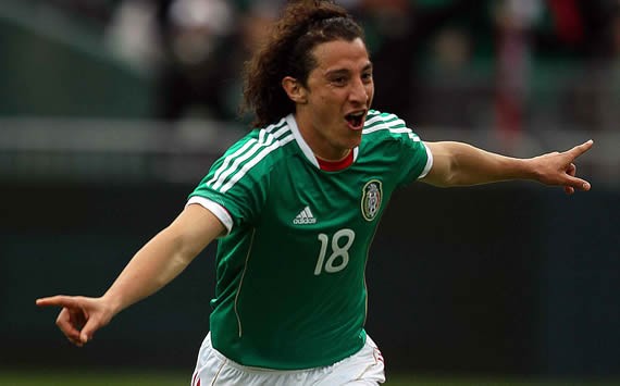 Valencia officially announce Guardado signing