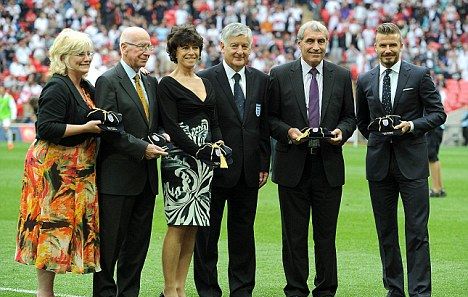 Centurion Beckham picks up UEFA gong at Wembley alongside Charlton and Shilton