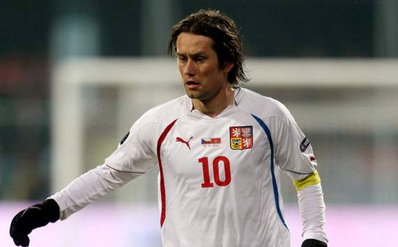 Rosicky passed fit for Czech Republic's Euro 2012 opener