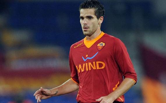 Gago could run down Real Madrid contract