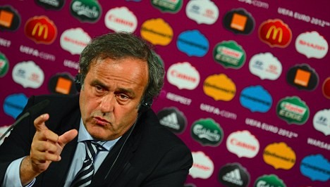 Platini stirs up race row with threat to book Balotelli