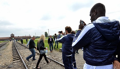 Platini stirs up race row with threat to book Balotelli